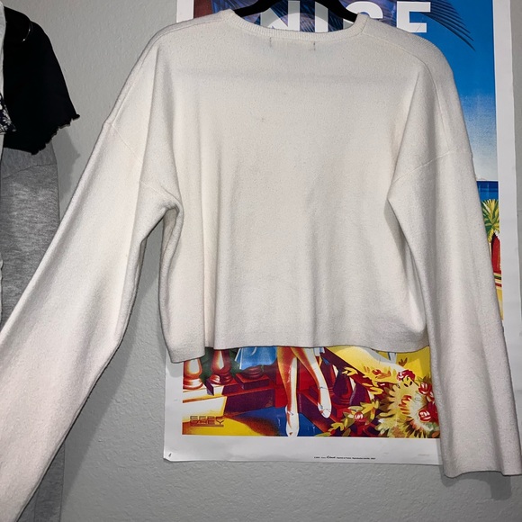 Plain white long sleeve - Picture 2 of 2